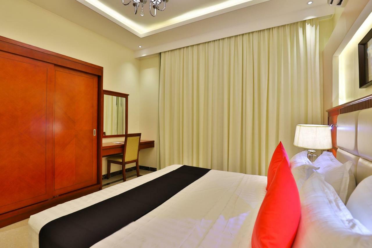 Dreams Houses Furnished Suites Tabuk Ngoại thất bức ảnh